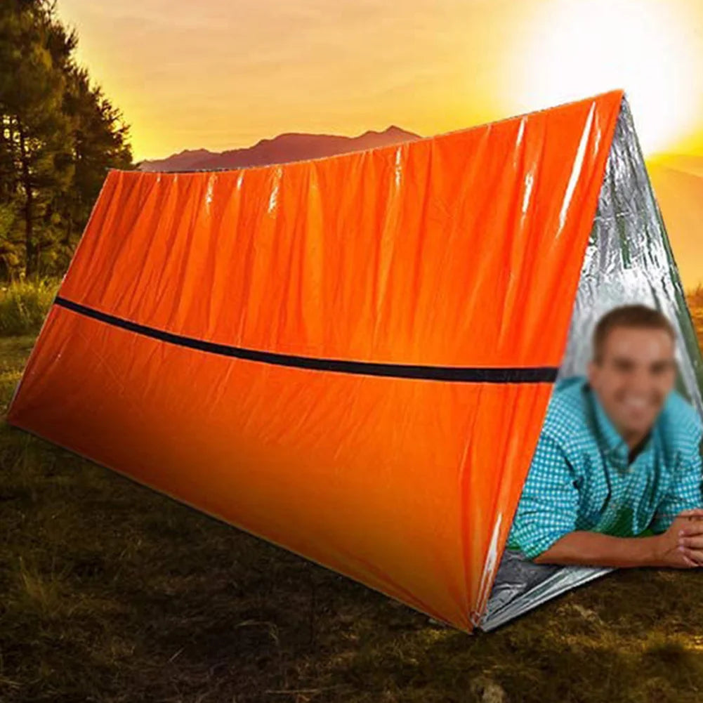 Emergency Sleeping Bag Survival Sleeping Bag Portable Thermal Sleeping Bag Survival Gear for Camping Hiking Outdoor Adventure